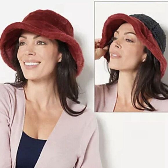 Sprigs Reversible Faux Fur Sherpa Bucket Hat Adjustable Red Black One Size NWT - Picture 1 of 11